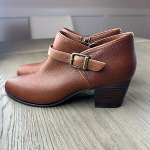 Clarks Maypearl Milla Ankle Boots Womens 10M Brown Leather Buckle Block Heel